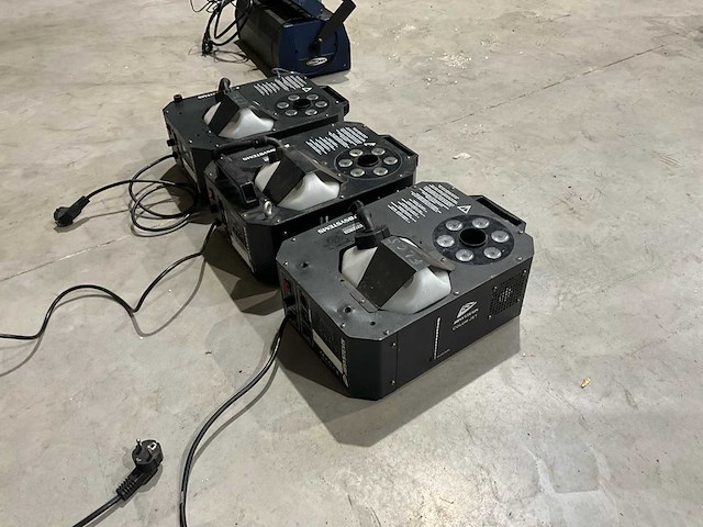 Jb systems kleurstraal mistgenerator (3x) - afbeelding 4 van  8