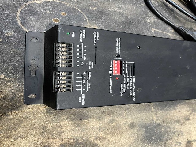 Jb systems mini led manager lichtmengtafel - afbeelding 2 van  3