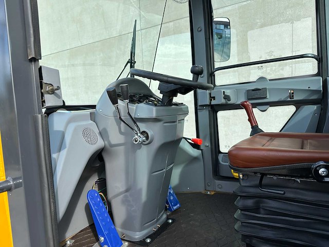 Jbg - 2025 - wl20 - shovel - afbeelding 26 van  36