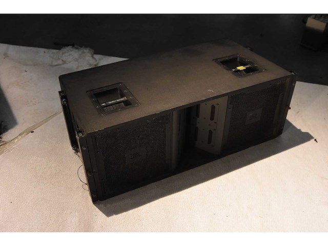 Jbl vertec vt4888 line array system (12x) - afbeelding 2 van  5