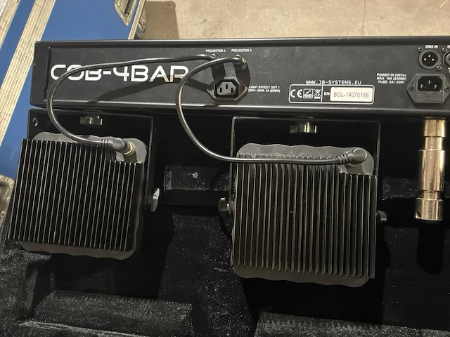 Jbsystems cob 4bar lichtbar met 4 spots (4x) - afbeelding 3 van  6