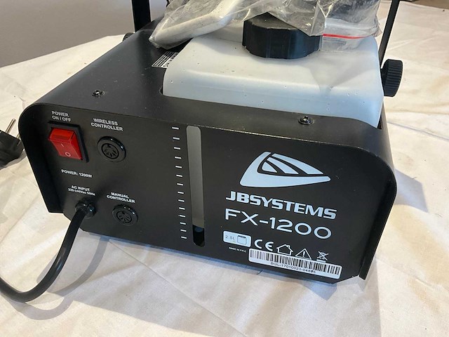 Jbsystems fx1200 rookmachine - afbeelding 2 van  3