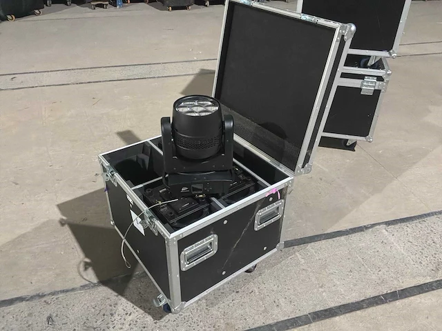 Jbsystems intruder spotlight (4x) - afbeelding 1 van  1