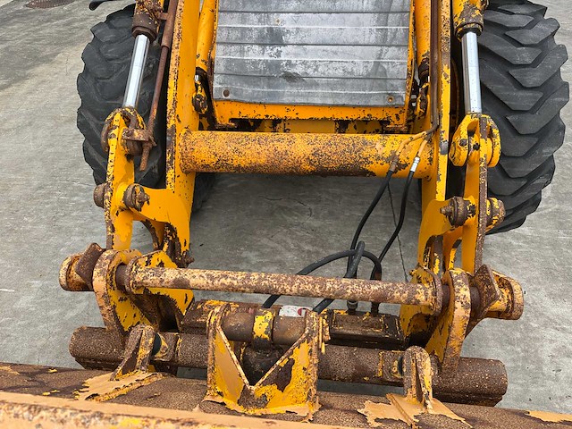 Jcb - - 411 - wiellader - afbeelding 9 van  54