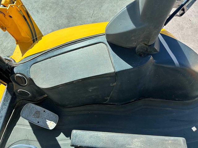 Jcb - 2002 - 4cx - graaflaadmachine - afbeelding 64 van  64
