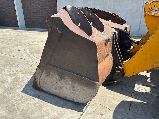 Jcb - 2004 - 456zx - wiellader - afbeelding 21 van  53
