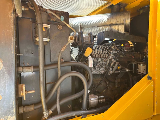 Jcb - 2004 - 456zx - wiellader - afbeelding 36 van  53