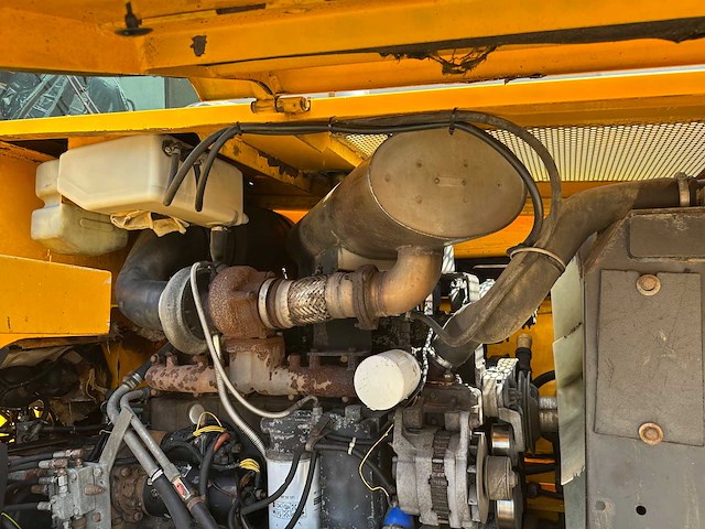 Jcb - 2004 - 456zx - wiellader - afbeelding 41 van  53
