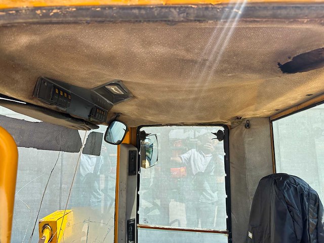 Jcb - 2004 - 456zx - wiellader - afbeelding 10 van  15
