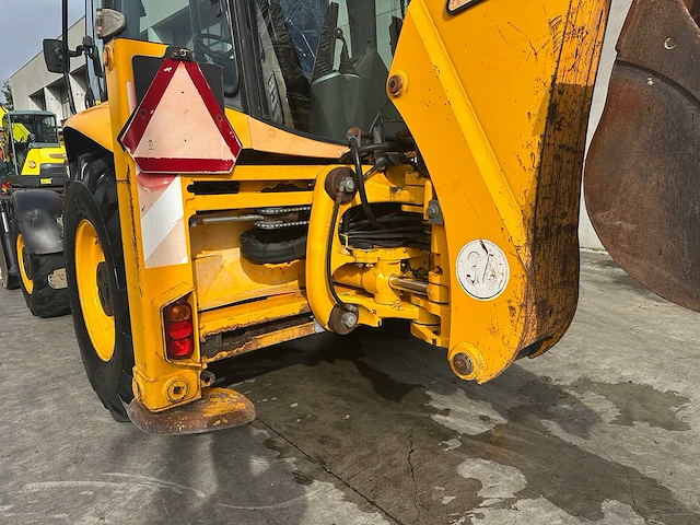 Jcb - 2008 - 3cx - graaflaadcombinatie - afbeelding 70 van  70