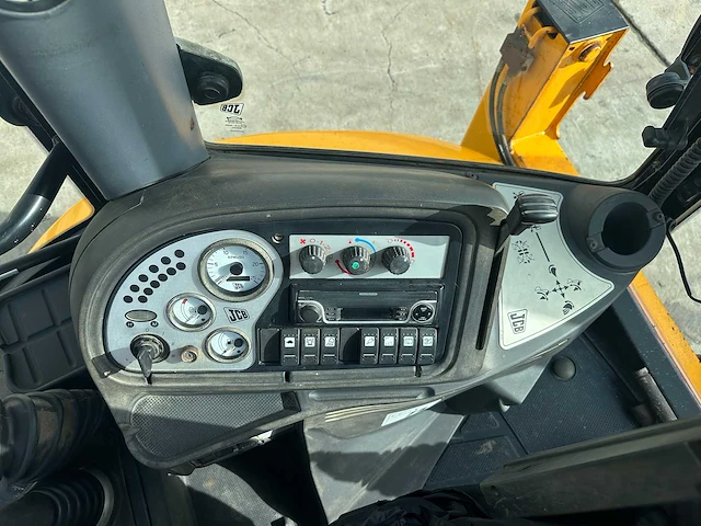 Jcb - 2008 - 3cx - graaflaadcombinatie - afbeelding 19 van  70
