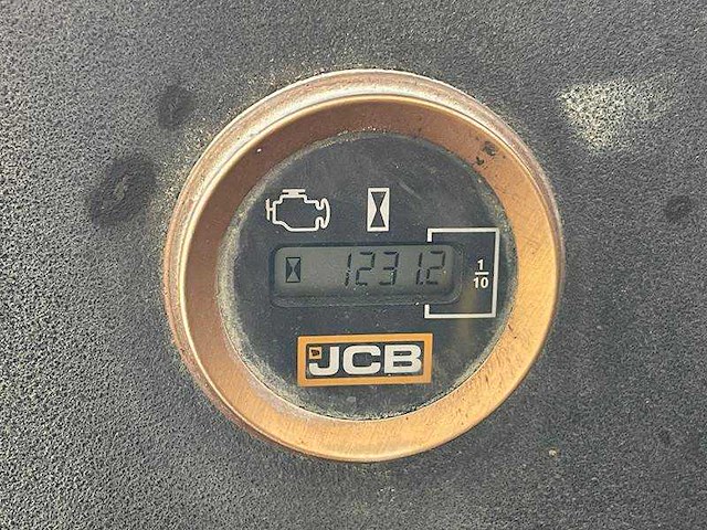 Jcb - 2019 - 15c-1 - rupsen graafmachine - afbeelding 16 van  26