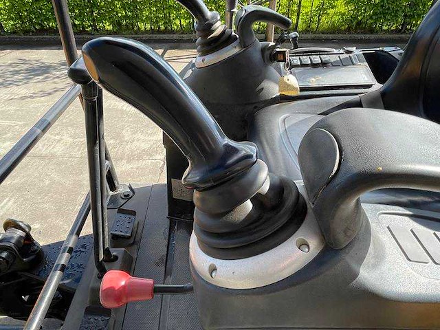 Jcb - 2019 - 15c-1 - rupsen graafmachine - afbeelding 7 van  26