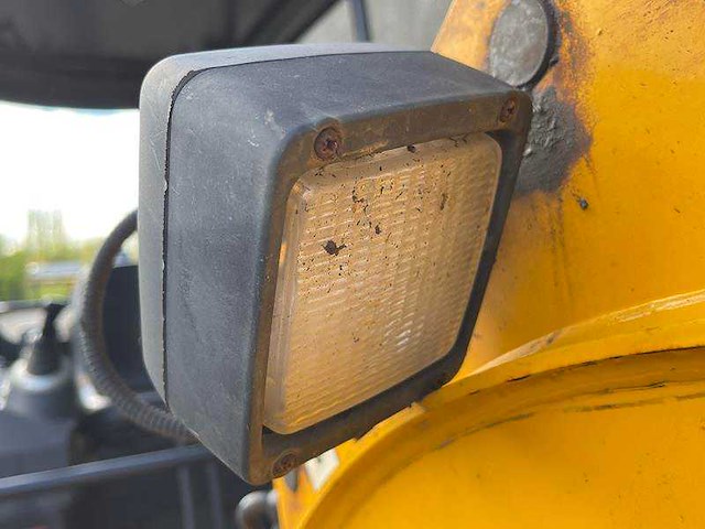 Jcb - 2019 - 15c-1 - rupsen graafmachine - afbeelding 15 van  26