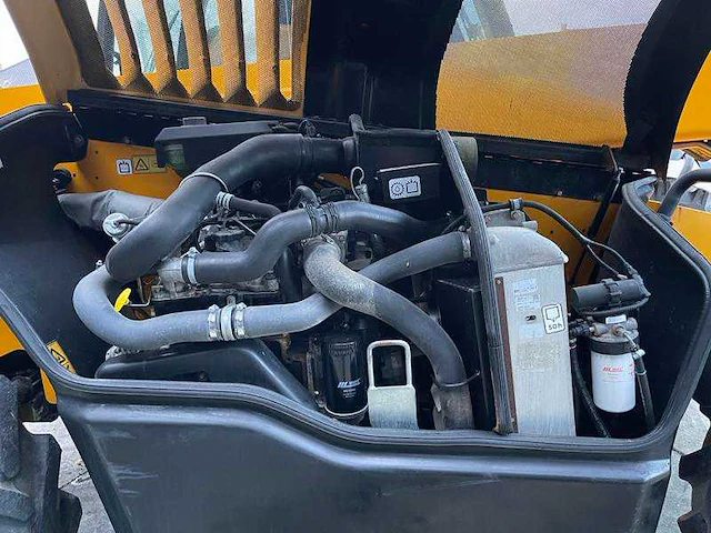 Jcb - 531 - 70 - verreiker - afbeelding 35 van  38