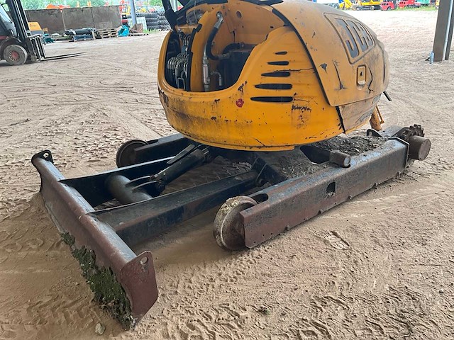 Jcb - 8045 - tracked excavator - afbeelding 3 van  6