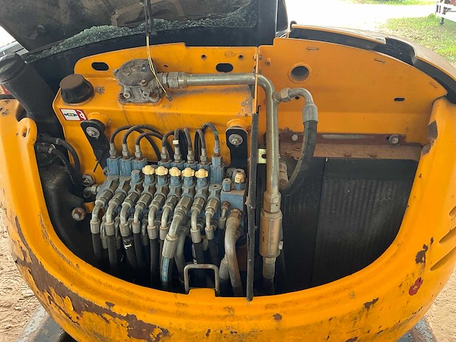 Jcb - 8045 - tracked excavator - afbeelding 6 van  8