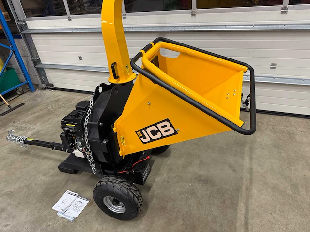Jcb - ch150120pe - houthakselaar 2026 - versnippercapaciteit 120 mm - afbeelding 14 van  17
