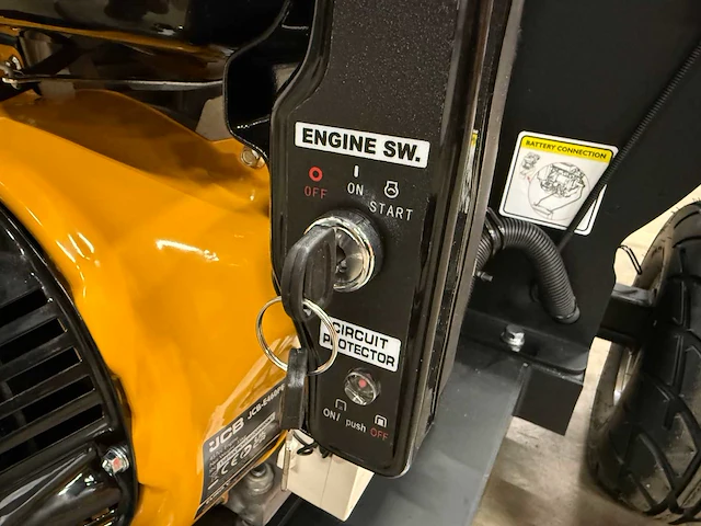 Jcb - ch150120pe - houthakselaar 2026 - versnippercapaciteit 120 mm - afbeelding 16 van  17