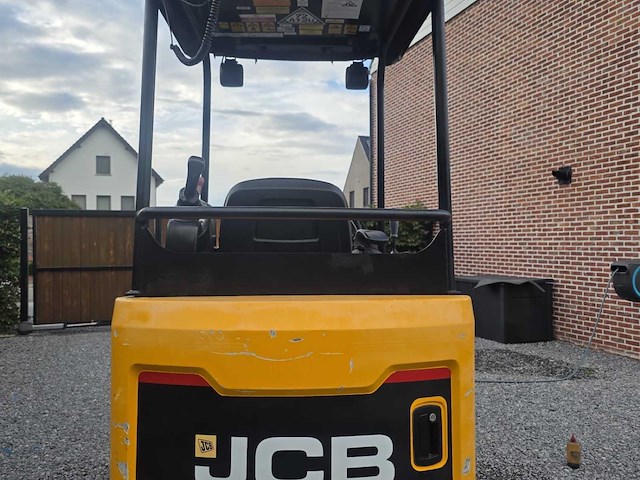 Jcb - compact excavator - mini-excavator - 2018 - afbeelding 13 van  19