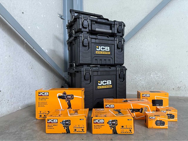 Jcb - sitekit-1 - pro-line - complete gereedschapskit - afbeelding 1 van  20
