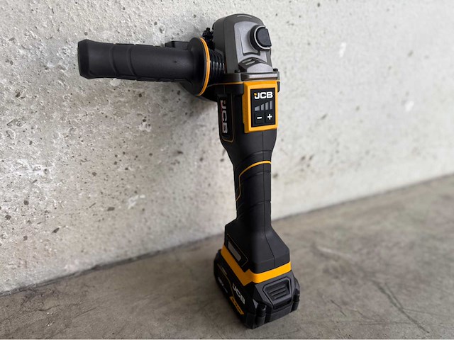 Jcb - sitekit-1 - pro-line - complete gereedschapskit - afbeelding 10 van  20
