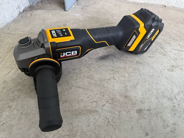 Jcb 12-delige set accugereedschappen - afbeelding 9 van  31