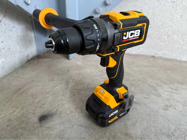 Jcb 12-delige set accugereedschappen - afbeelding 13 van  66