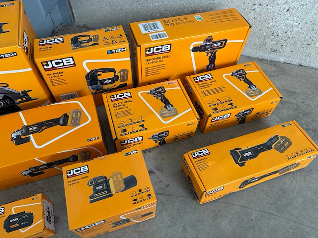 Jcb 12-delige set accugereedschappen - afbeelding 55 van  62