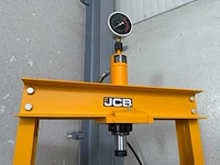 Jcb 12 ton garagepers - afbeelding 10 van  11