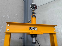 Jcb 12 ton garagepers - afbeelding 10 van  11