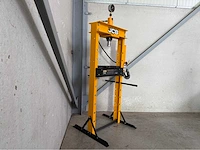 Jcb 20 ton hydropneumatische garagepers - afbeelding 7 van  13