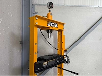 Jcb 20 ton hydropneumatische garagepers - afbeelding 10 van  13