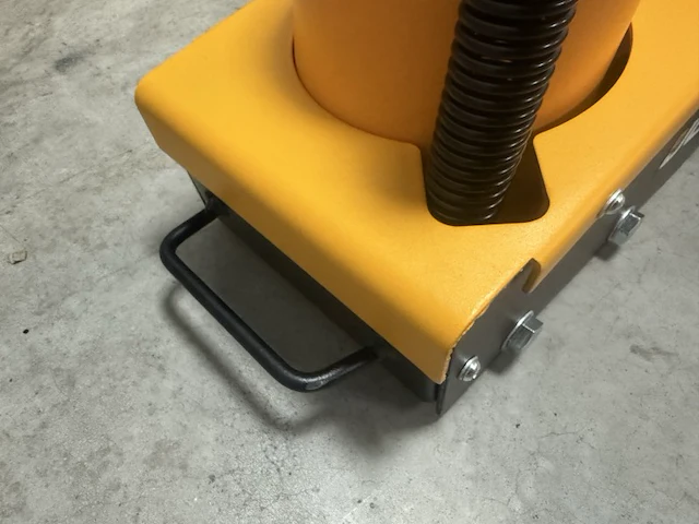 Jcb 35 ton hydropneumatische garagekrik - afbeelding 5 van  16