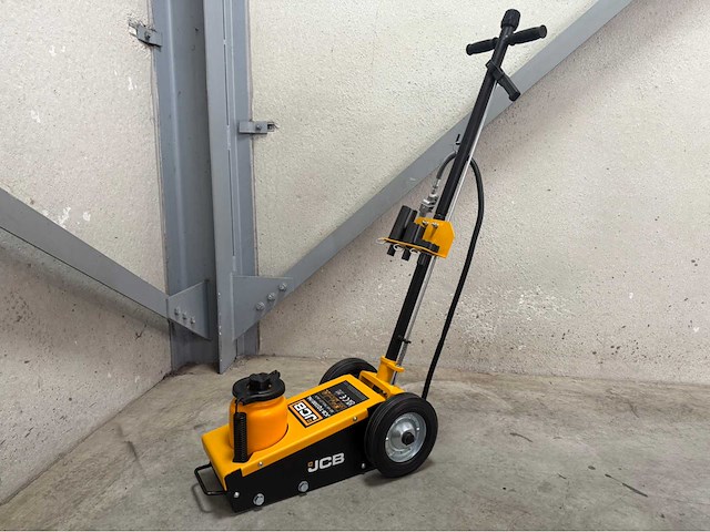Jcb 35 ton hydropneumatische krik - afbeelding 14 van  17