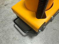 Jcb 35 ton hydropneumatische krik - afbeelding 12 van  12