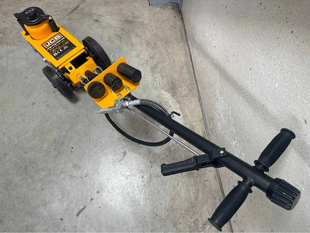 Jcb 35 ton hydropneumatische krik - afbeelding 12 van  17