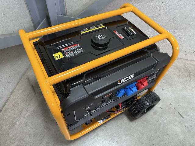 Jcb 7500 watt benzine stroomgenerator - afbeelding 14 van  19
