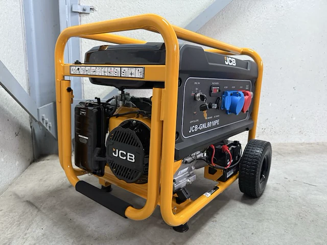 Jcb 7500 watt benzine stroomgenerator - afbeelding 17 van  19
