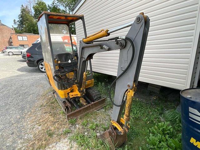Jcb 801 rupsgraafmachine - afbeelding 7 van  14