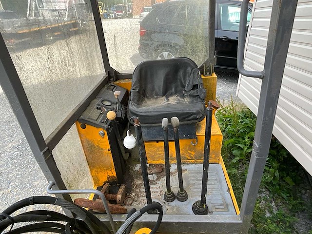 Jcb 801 rupsgraafmachine - afbeelding 11 van  14