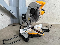 Jcb afkortcirkelzaagmachine - afbeelding 15 van  16