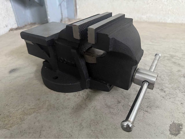 Jcb bankschroef 100mm - afbeelding 1 van  8