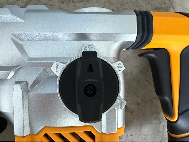 Jcb boor- en breekhamer - afbeelding 9 van  11