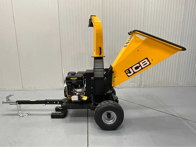 Jcb ch150120pe houthakselaar - versnippercapaciteit 120 mm - 15pk - 2026 - afbeelding 17 van  48