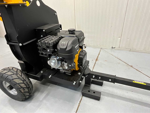 Jcb ch150120pe houthakselaar - versnippercapaciteit 120 mm - 15pk - 2026 - afbeelding 31 van  48