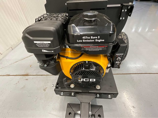 Jcb ch150120pe houthakselaar - versnippercapaciteit 120 mm - 15pk - 2026 - afbeelding 42 van  48