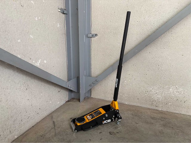 Jcb garagekrik 1,5 ton - afbeelding 5 van  10
