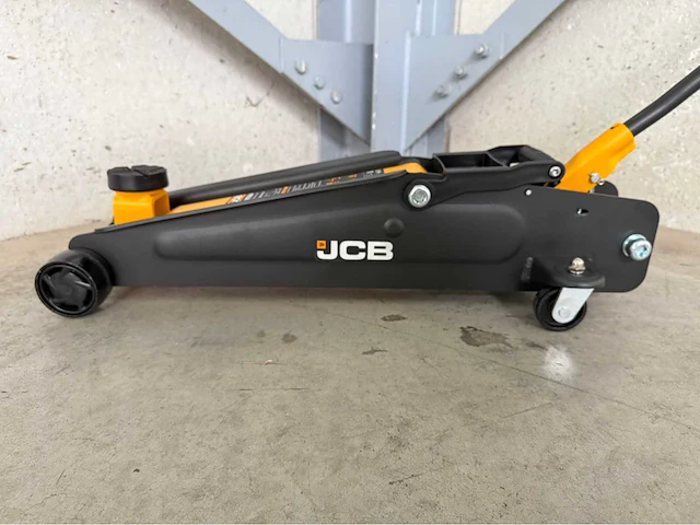 Jcb garagekrik 2,25 ton - afbeelding 10 van  12