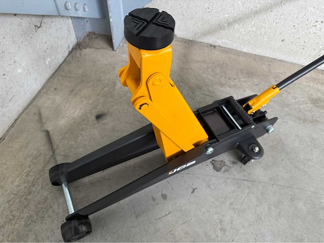 Jcb garagekrik 2,25 ton - afbeelding 2 van  12